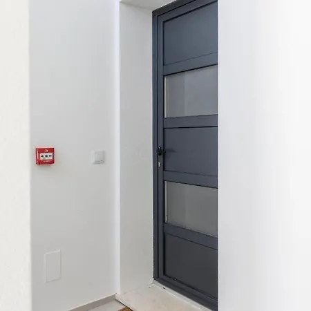 公寓 Correeira Luxury *