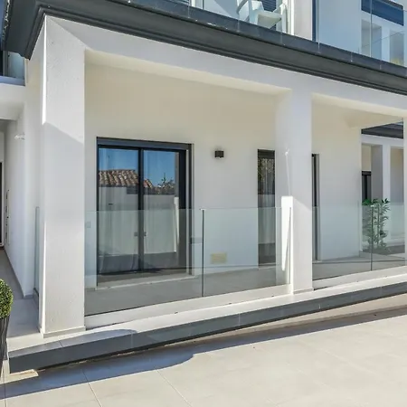 Correeira Luxury *