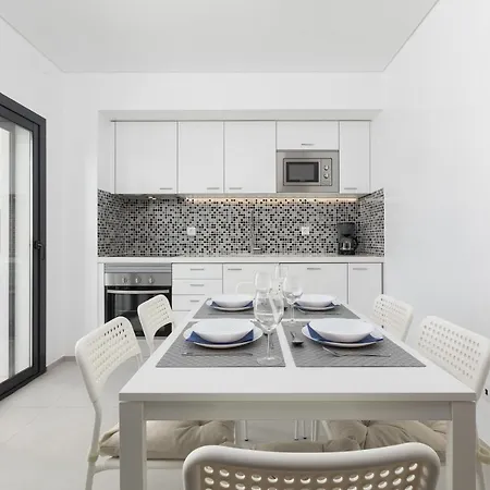 Correeira Luxury Apartment *