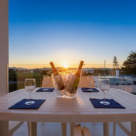 Correeira Luxury 公寓