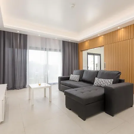 Correeira Luxury Apartment