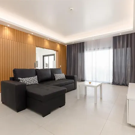 Correeira Luxury Apartment