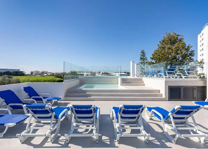 Correeira Luxury 公寓