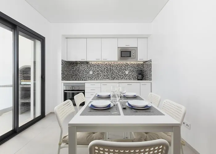 Correeira Luxury 公寓 *