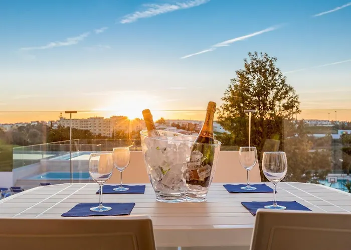 Correeira Luxury 公寓