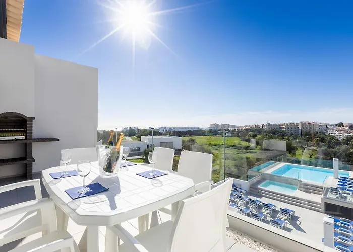 公寓 Correeira Luxury *